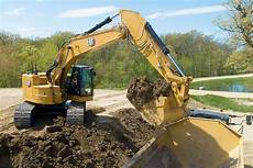 325C Excavator