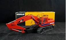 Caterpillar 325B Excavator