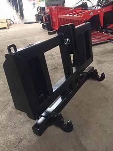 Caterpillar adapter