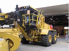 Caterpillar grader