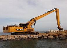 Caterpillar long boom