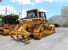 Caterpillar ripper points