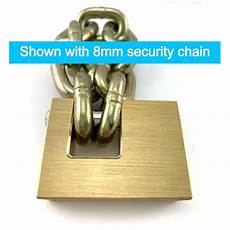 Caterpillar shackle