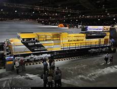 Caterpillar Trade