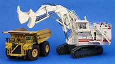 Crane Caterpillar
