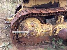 D8 Bulldozer Cutting
