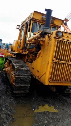Komatsu Caterpillar
