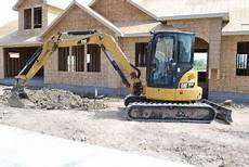 Medi Excavator Caterpilar