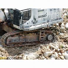 Medi Excavator Caterpilar