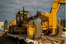 Motor Grader Cutting